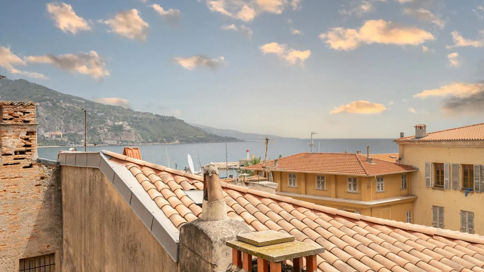 Le Saint Michel,Dernier Etage, Vieux Menton, Zone Pietonne Apartment Menton